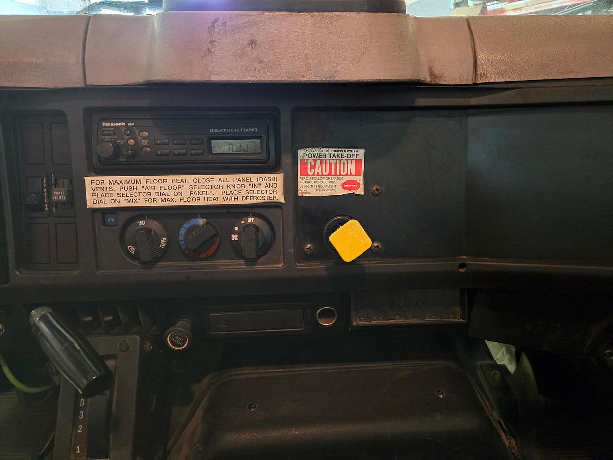 Used 1999 International Elliott 4700/