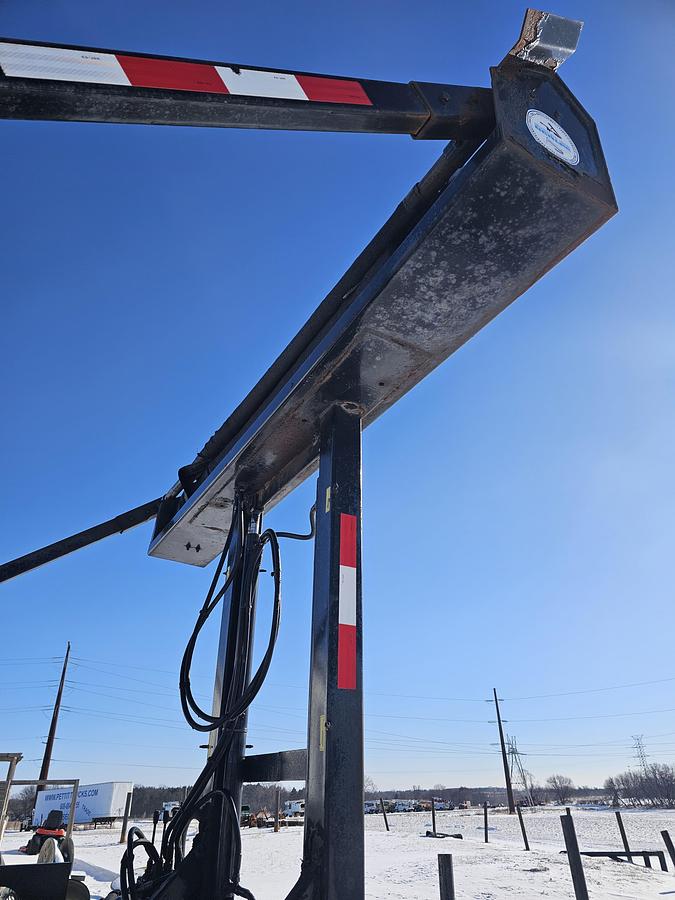 Used 2014 Benlee TALROP26