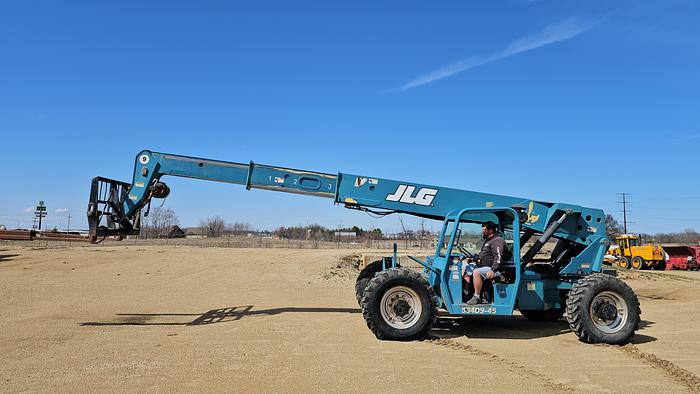 Used 2009 GRADALL 534D-9-45