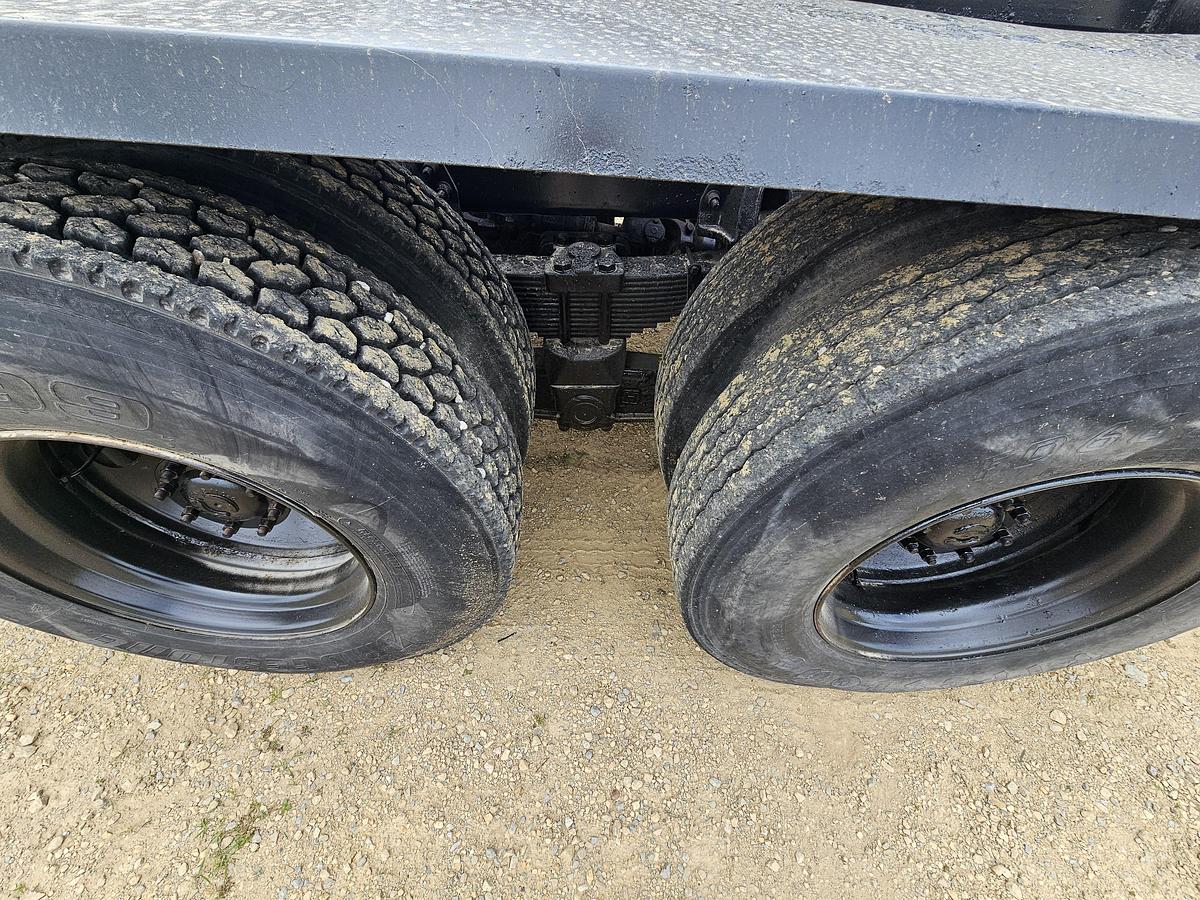 Used 2012 Freightliner 114SD