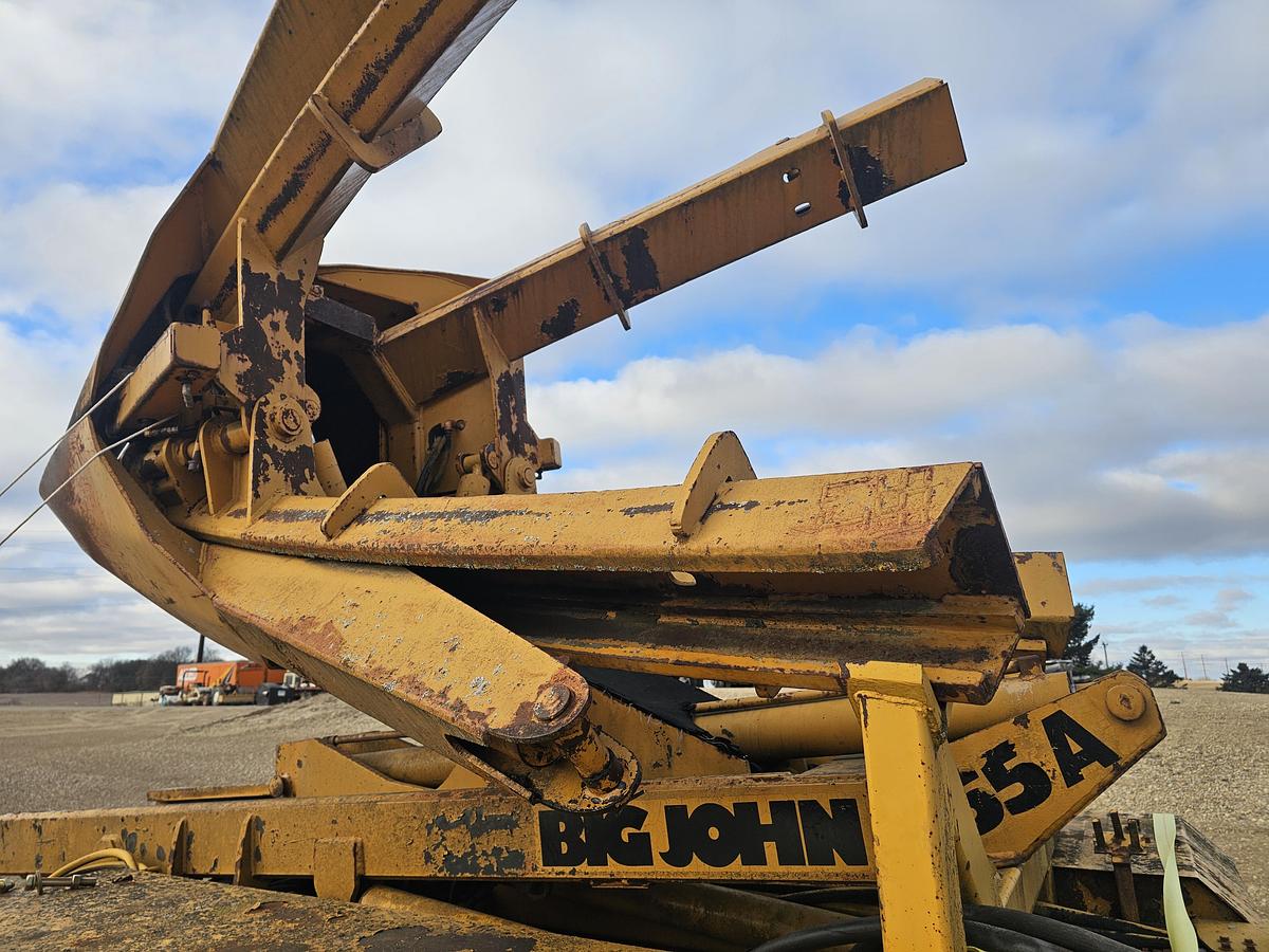 Used 2001 International 4900 Tree Spade