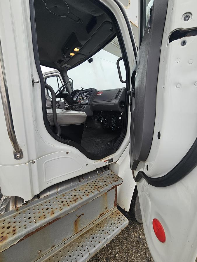 Used 2014 Freightliner / Altec M2106/ Am55-mh