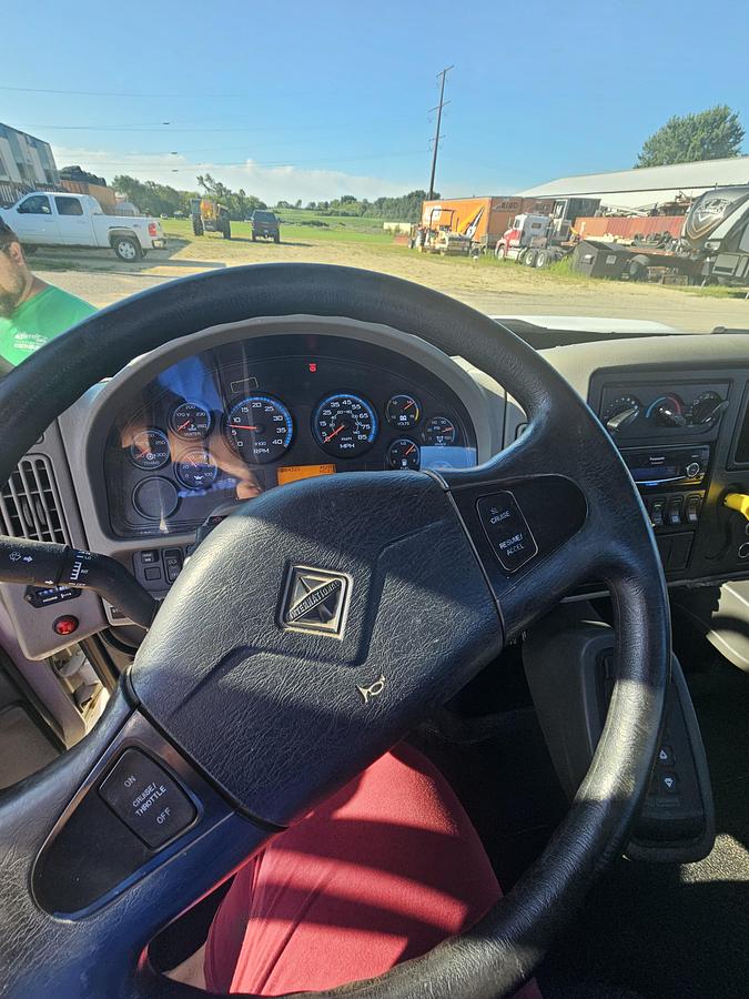 Used 2015 International / Utilicore 4300 / MD300