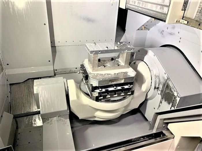Used 2018 MAKINO DA300 ULTRA PRECISION 5 AXIS CNC VERTICAL MACHINING CENTER