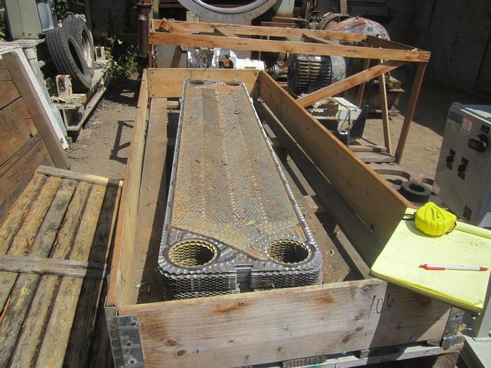 Used Heat Exchanger, Plate, 500 SF, S/st, Polaris, 150 PSI #S740012
