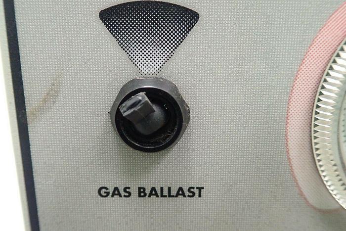 Used Welch 2025 Model 202501 Self-Cleaning Dry Vacuum Pump, 115V 60Hz 155752108112