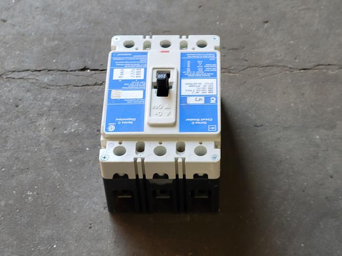 Surplus Eaton Cutler-Hammer HFD3200  200 Amp 3-pole Circuit Breaker, 600V, 3-ph
