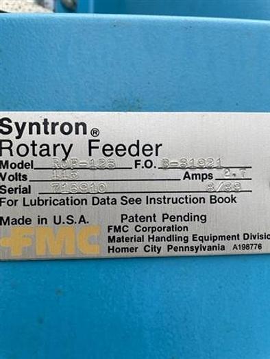 Used Capper, Ron Ungar, 8-Spindle, Cap Rotary Feeder #S744595