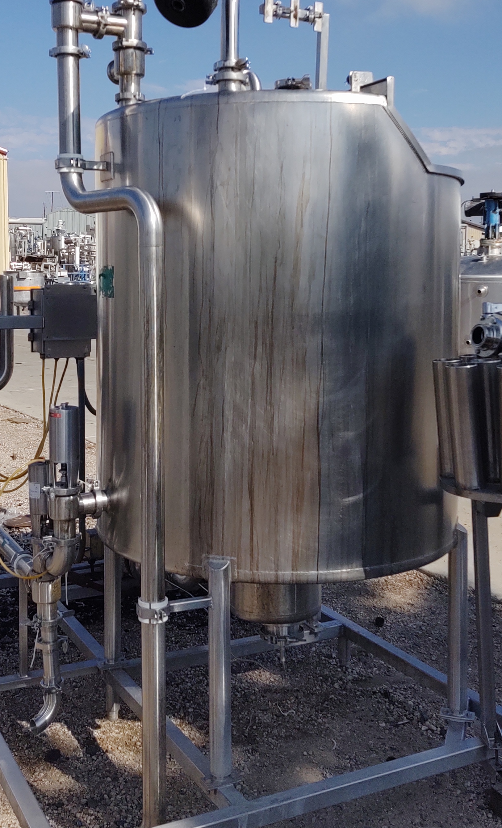 Used 275 GALLON PMO LEGAL BALANCE TANK