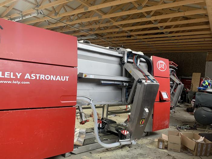 Refurbished 2012 Lely A3 NEXT 2012 Melkroboter A3 NEXT