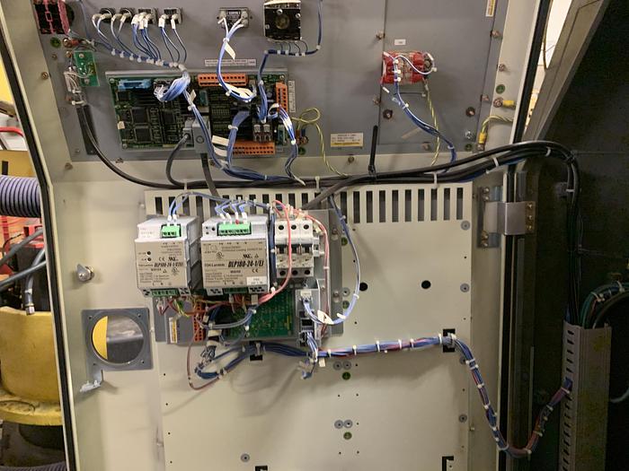 Used FANUC R2000iB/125L 6 AXIS CNC ROBOT WITH R30iA CONTROLLER