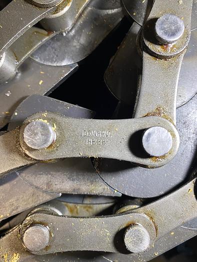 Used Donghua Hinged Heavy Duty Roller Chain Conveyor