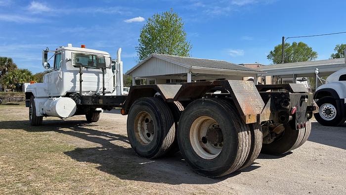 Used 2002 Mack RD688S Tandem-Axle Cab & Chassis