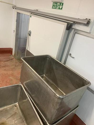 D'occasion 3 X 400L TOTE BINS