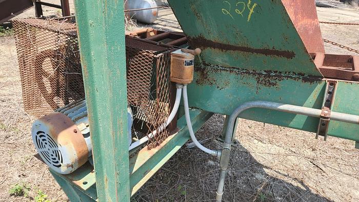 Used 38′ Drag Chain Conveyor....Pending sale