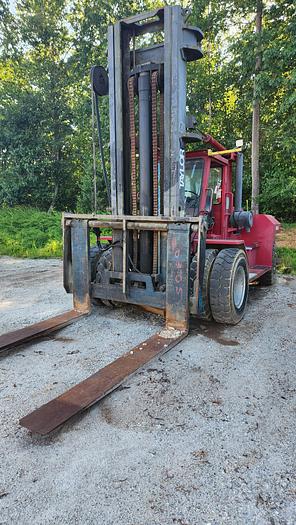Used TAYLOR 30,000 LB Cap Forklift