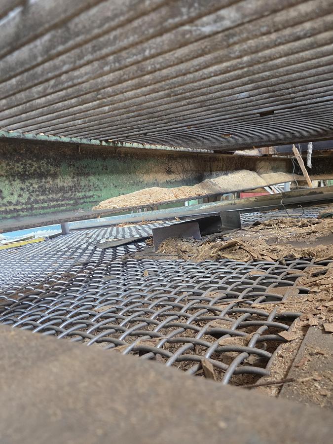 Used BM&M Counterflow Chop Screen
