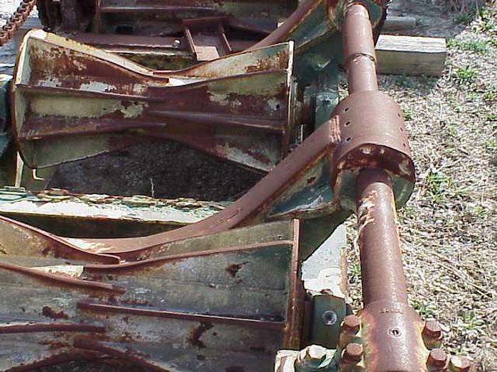 Used 50′ Hourglass Rollcase