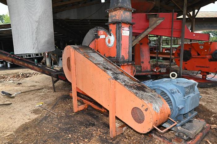 Used MORBARK 58″ Chipper, 6 knife