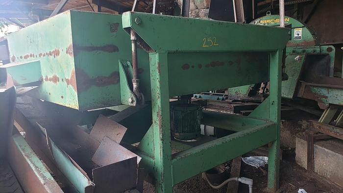 Used PRECISION 7 x 7 Chip Screen