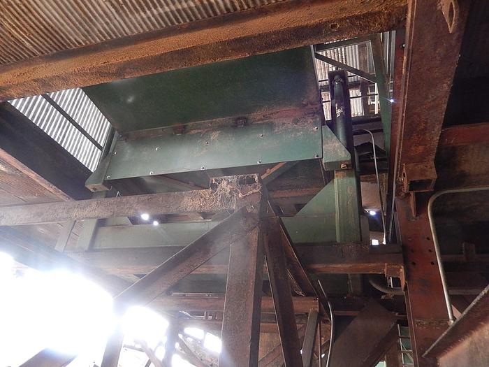 Used PROGRESS 6 x 6 Chip Screen