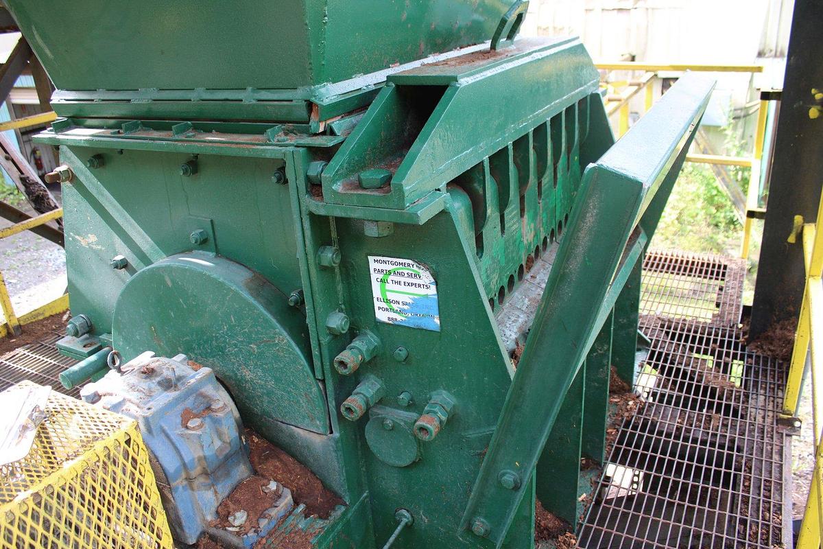 Used MONTGOMERY 45CSKC Wood & Bark Hog