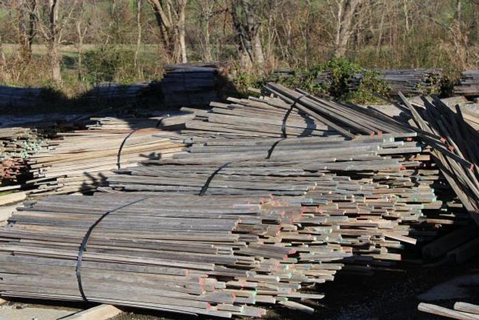 Used 6' Stacking Sticks