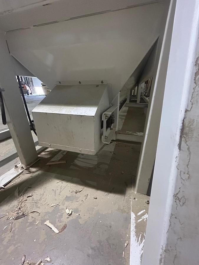 Used 2018, Akhurst Machinery Limited, it is a " New Waycon vertical travelling package saw