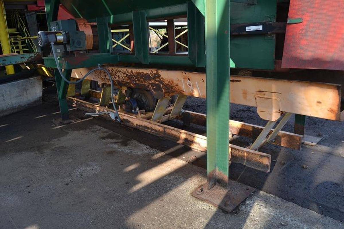 Used FULGHUM 18" x 15' Vibrating Conveyor6