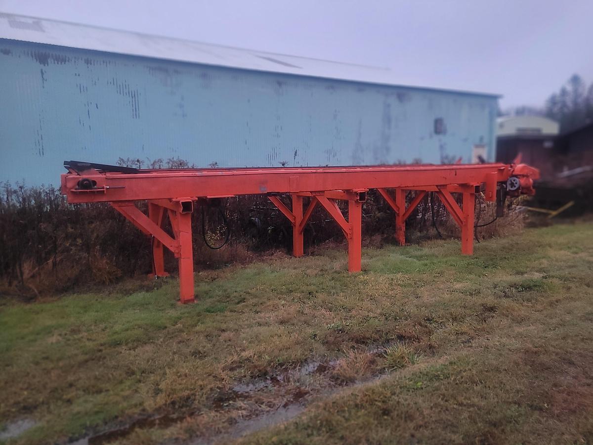 Used Morbark C-24 Post and Pole Peeler