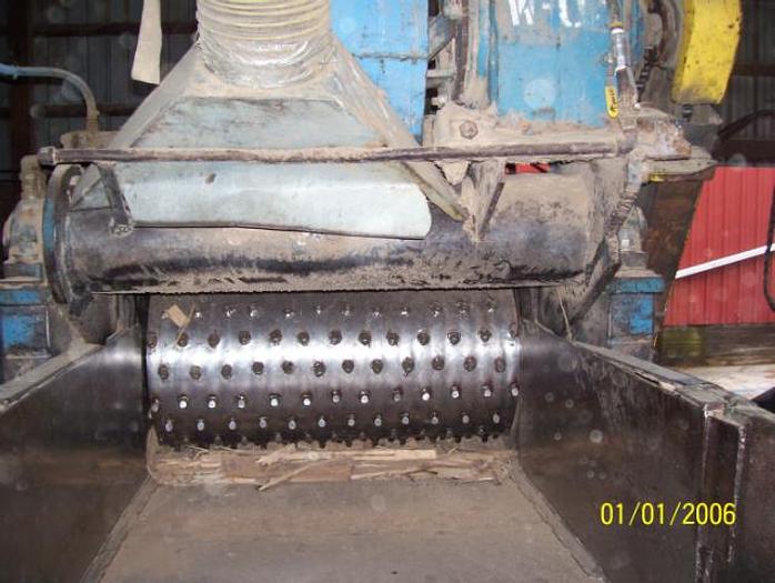 Used WSM Horizontal Feed Hog