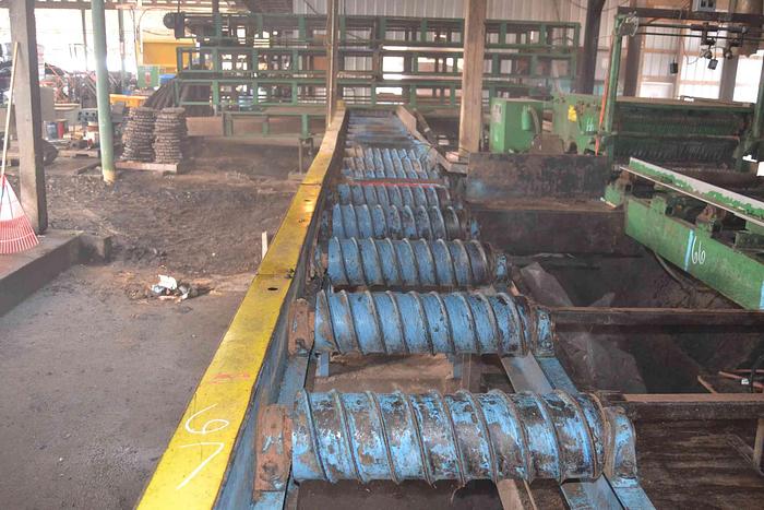 Used Live Rolls 33′ x 24″