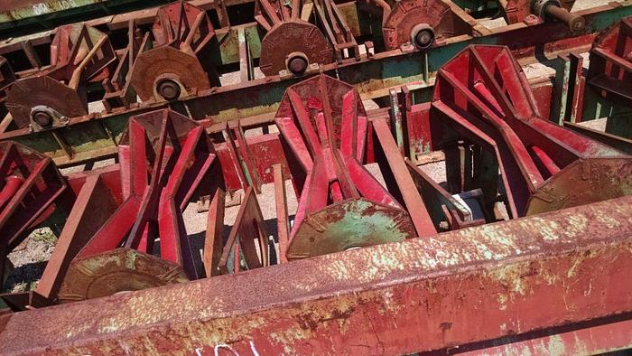 Used Hourglass Log Conveyor