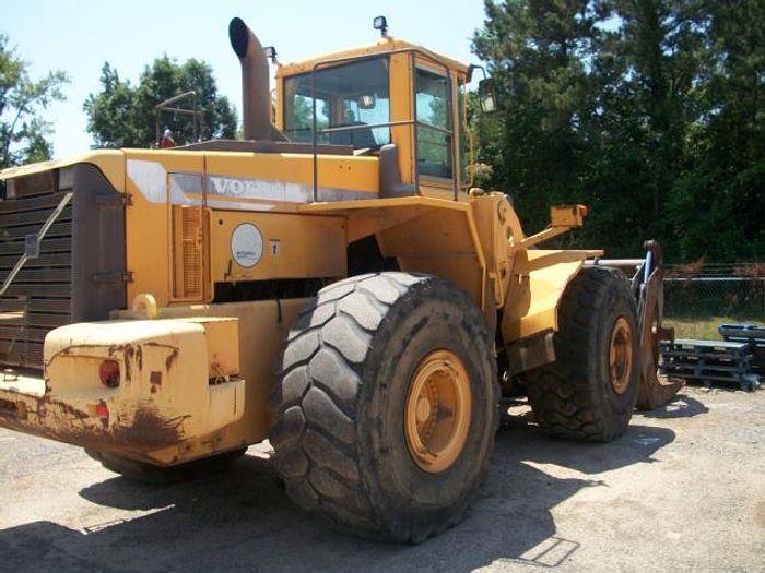Used 2000 VOLVO L220D