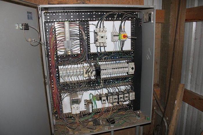 Used Winston Tilthoist System