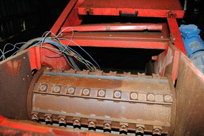 Used Cresswood 24" Horizontal Grinder