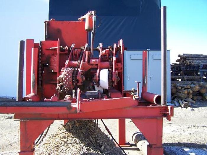Used MORBARK PS8 Post Peeler