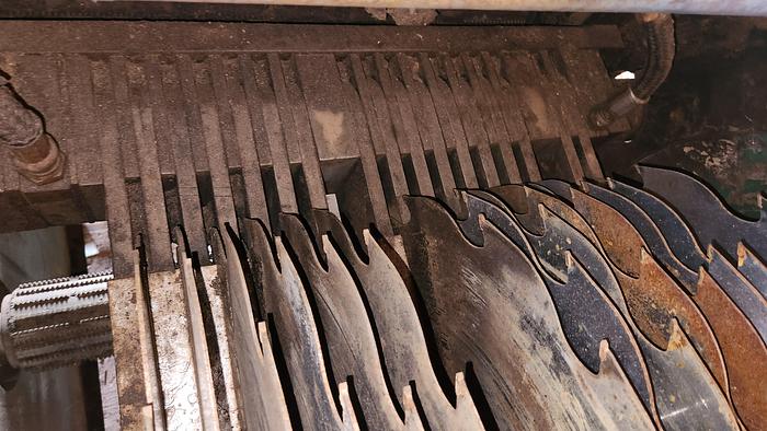 Used Salem 8 x 36 Guided Saw Top Arbor Gang