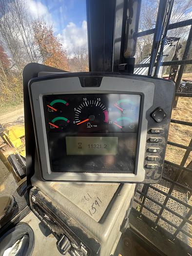 Used 2014 CAT 559C Knuckle Boom