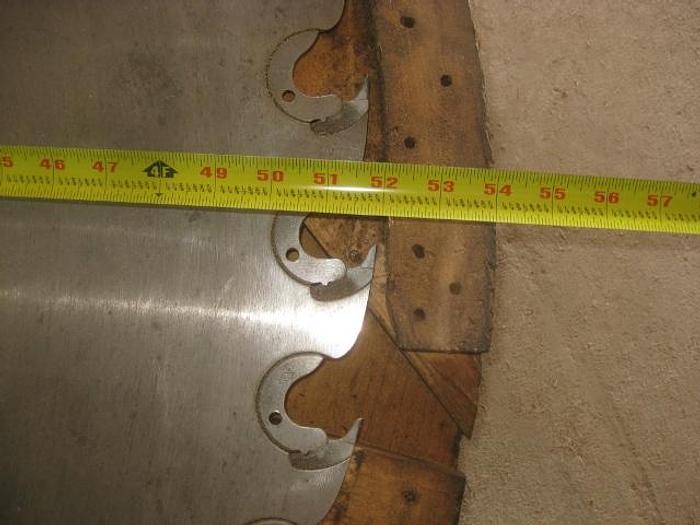 Used Helle Scragg Mill