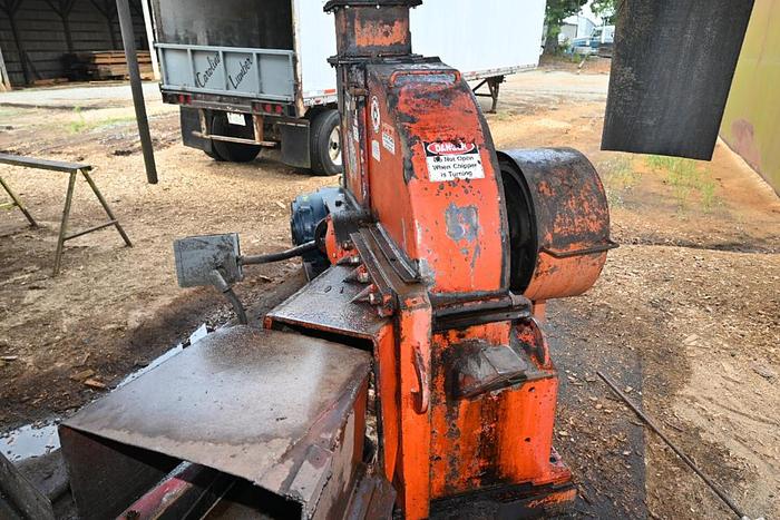 Used MORBARK 58″ Chipper, 6 knife