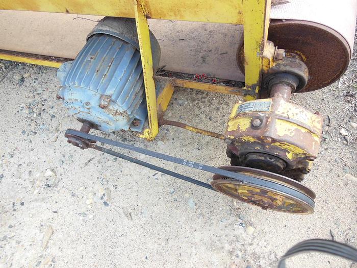 Used FULGHUM Belt Conveyor – 33′ x 20″ flat