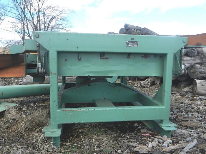 Used PRECISION 7 x 7 Chip Screen