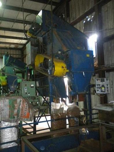 Used Mulch / Bark Bagging Line