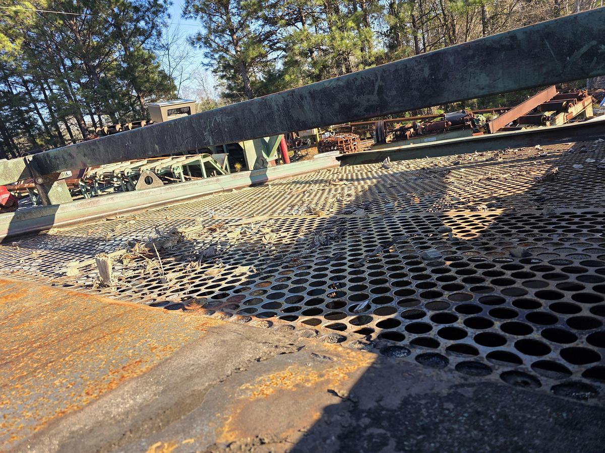 Used BM&M 10 x 14 Chip Screen