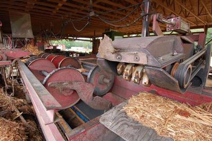 Used MELLOTT Rosserhead Debarker with controls