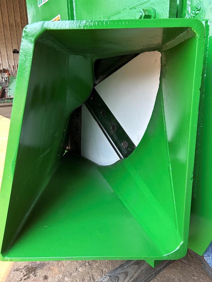 Used PRECISION 58" 6-knife Heavy Duty Chipper