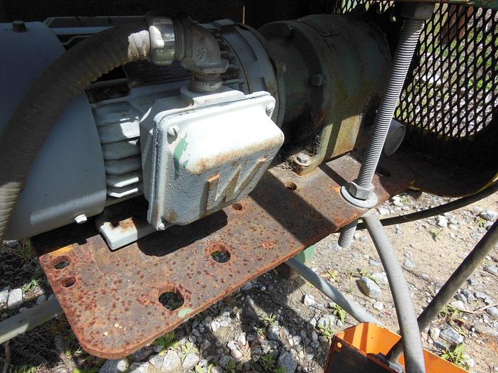 Used 29″ X 13′ ROLL CASE - Pending