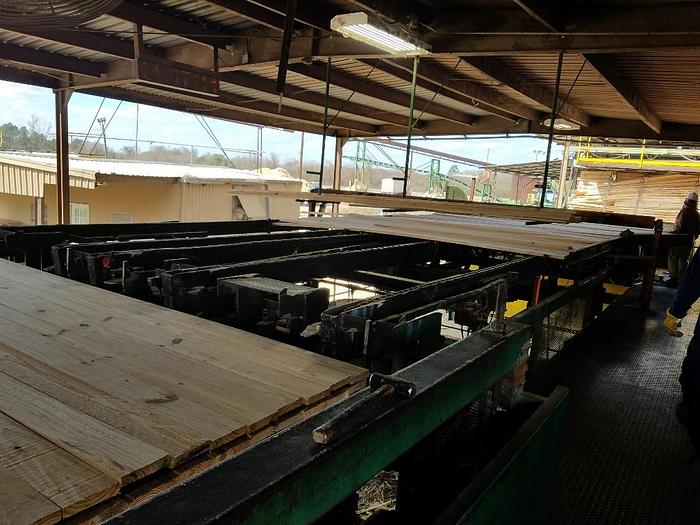 Used MIC 8′ Green Stacker