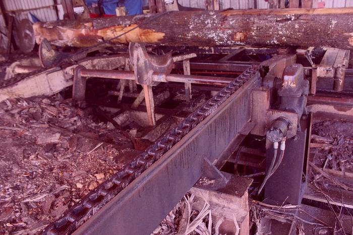 Used Hurdle 4 Strand Log Deck